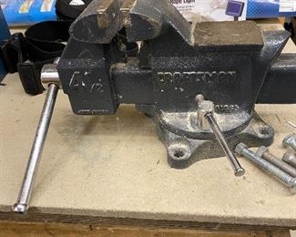 CRAFTSMAN VICE