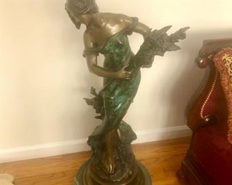 Bronze sculpture of art nouveau lady