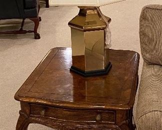 Brass hexagon base lamp
Century Furniture side table (22.25W x 26.75DH x 21.5H)
