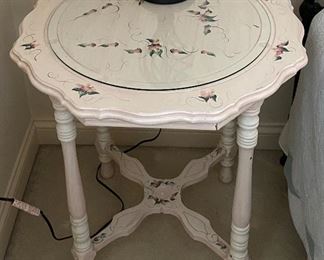 Painted side table (25Wx27.5H)