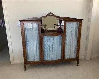 Antique oak 3 door cabinet (60W x 57H x 14D)