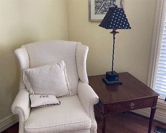 White wingback chair (29Wx25Hx27D)  and  Baker Furniture side table (24Wx26Dx24H) Skinny lamp