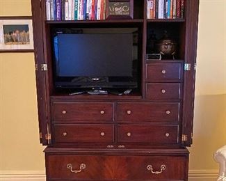 Henkel Harris mahogany armoire - gentleman's chest
(45.5W x 24.5D x 80H)