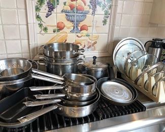 kitchen pots & pans