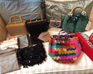 ladies' handbags & evening bags