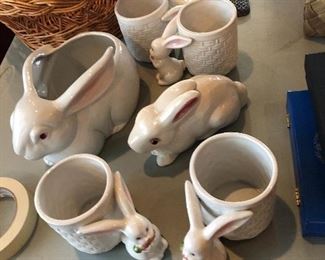 Fitz and Floyd ceramic rabbits / bunnies