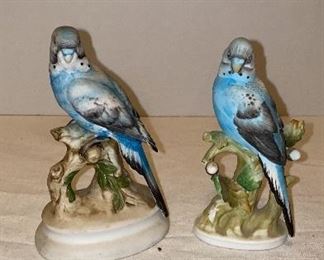 Porcelain bird collection many pieces are Lefton