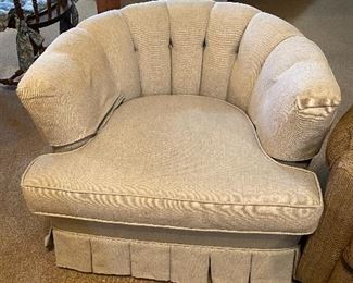 Elegant deco upholstered chair