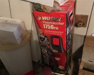 Husky power washer 