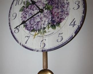 $20. Kitchen clock Hydrangea theme.