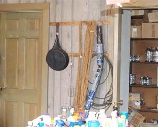 Cold Handle skillet 57