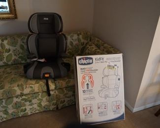 Chico booster seat, adjustable height                                                Sofa  $80