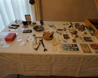 Smalls & collectables, safety glasses, medals, Navy memorabilia, Bouliva blank watch certificate and box