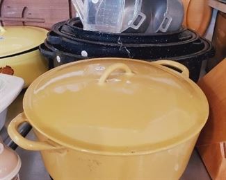 Descoware covered stock pot, enamel pots, Wilton cookware, cutting boards