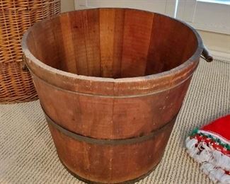 Old wooden pail/bucket