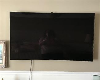 Samsung TV (curved), 55"; $225