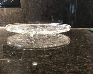 Side view of crystal cake plate