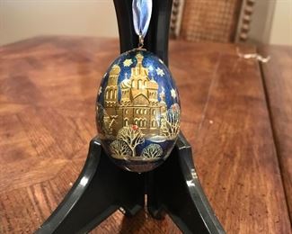 Additional view of egg ornament