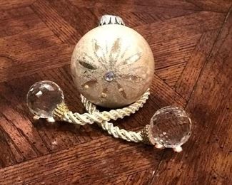 Cream color ornament and clear ball rope,  was $5, NOW $2