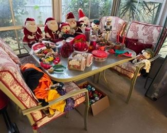 new patio set $100.00