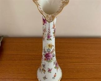 $40 Vintage Dresden porcelain vase 13 1/2'', no damage noted