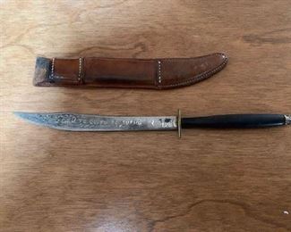 $25 Souvenir Knife in Leather Sheath, 1939