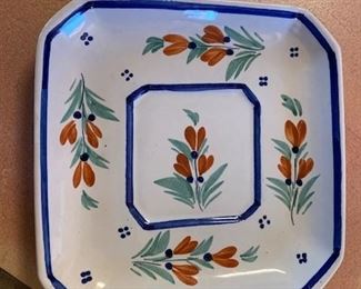 $10 Vintage Quimper 6 5/8'' Dish