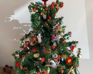 $200 Theo Raven decorated (1931-2019) small tree made for the Santa Fe Country Store display window ca 1970, loaded with German and handmade ornaments from Doodlets, additional photos available on request