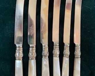 $30/6 Vintage MOP handle sterling bezzle and stainless blades knives, 6 3/4"