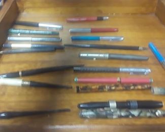 Old Fountain Pens 
