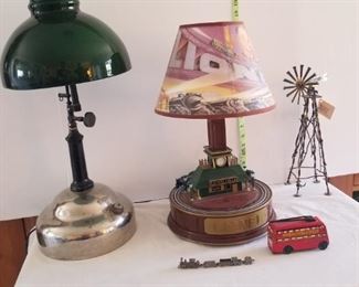 LIONEL TRAIN LAMP