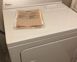 Whirlpool - New in 2015. Very clean.