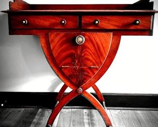 Flamed mahogany serving table by Milling Road for Baker Furniture