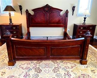 Broyhill King Size 4pc Bedroom Set