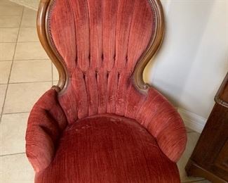 $275- OBO- Victorian ladies carved parlor arm chair