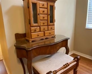 Antique vanity w/bench and jewelry chest