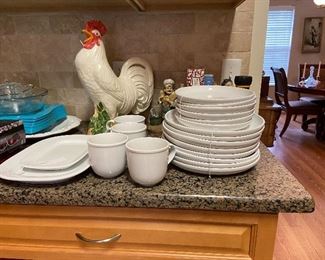 Cool Rooster and heavy porcelain dinnerware