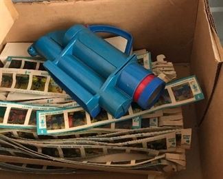 Kenner - Give a Show Projector and a box full of slides