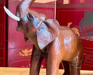Item 31: Vintage Leather Elephant with Leather Ears - aw, this one has a broken leg - just needs a good home!: 13.5": $5