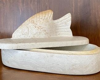 Item 204: Travertine Ivory Fish Box - 4": $34