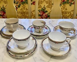 Item 265: Lot of Cups and Saucers: $38