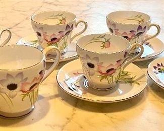 Item 157: Shelley "Anemone" Pattern: $125 5 cups & saucers, 1 creamer
