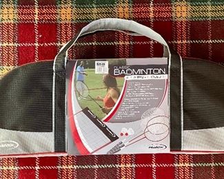 Item 253: Badminton Set: $12