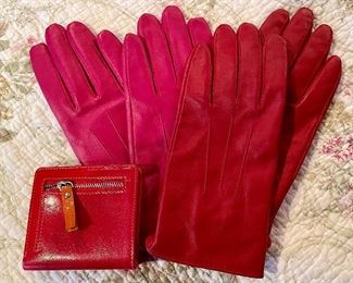Item 304: Red gloves, pink gloves (size M/L) and small red wallet: $22