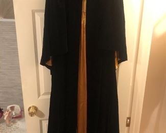 Magnificent Vintage black velvet opera cape, Made in England.