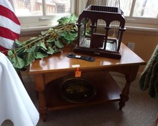 small table & decor
