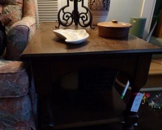 lamp table