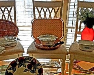 6' natural pine top kitchen table w/ 4 chairs