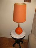 MID CENTURY LAMP