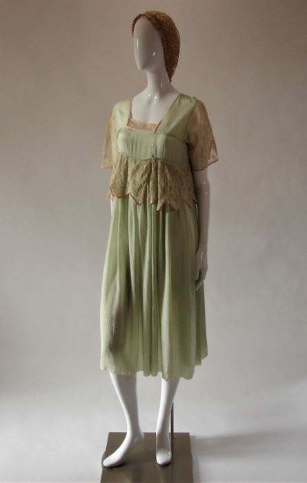Gorgeous vintage 1920s Robe de style dress or silk gown with lace, 1920s crochet boudoir cap